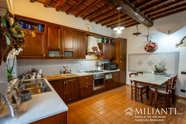 Image No.10-Ferme de 5 chambres à vendre à Volterra