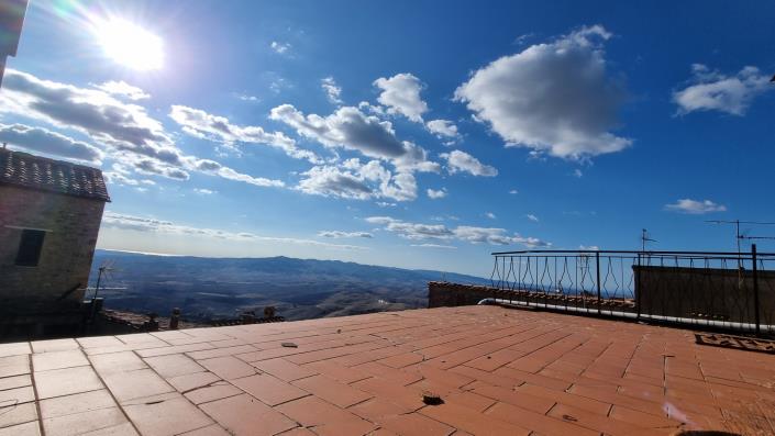 Image No.10-3 Bed Apartment for sale