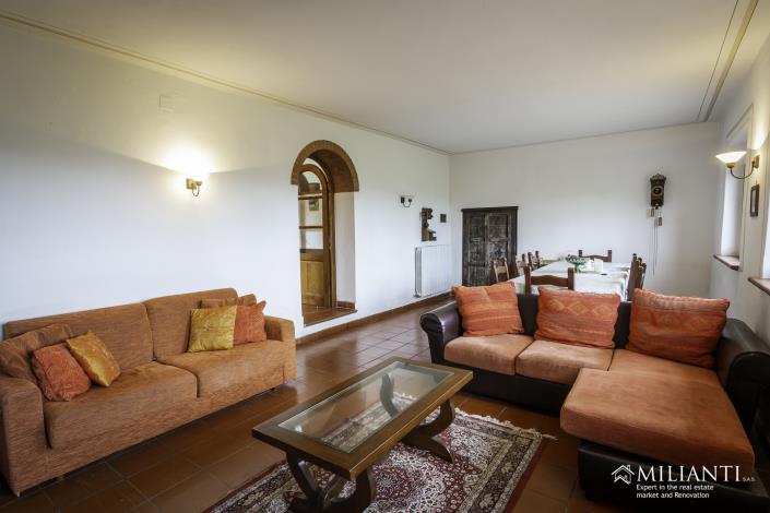 Image No.9-Maison de campagne de 3 chambres à vendre à Volterra