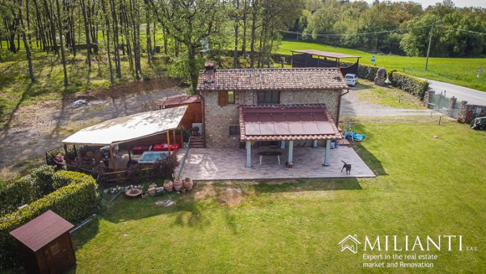 Image No.2-Maison de campagne de 2 chambres à vendre à Montaione