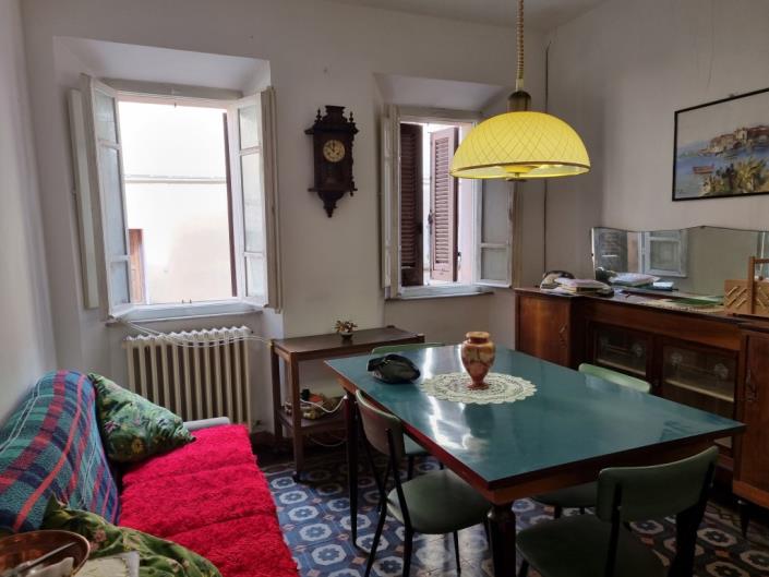 Image No.3-5 Bed Townhouse for sale