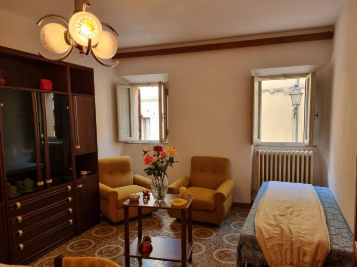 Image No.5-5 Bed Townhouse for sale