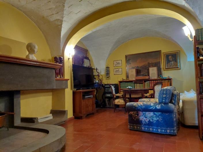 Image No.4-Ferme de 4 chambres à vendre à Volterra