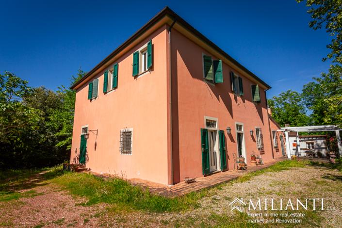 Image No.5-Ferme de 4 chambres à vendre à Casciana Terme