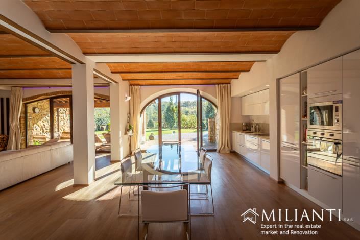 Image No.21-Ferme de 2 chambres à vendre à Volterra