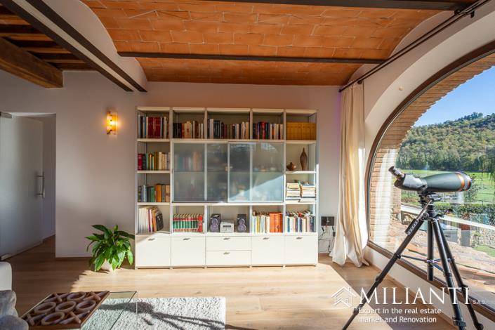 Image No.24-Ferme de 2 chambres à vendre à Volterra