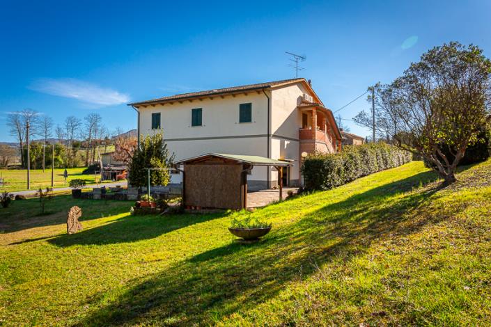 Image No.2-Ferme de 5 chambres à vendre à Volterra