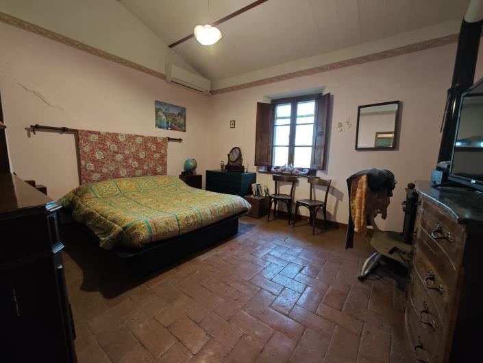 Image No.13-Maison de campagne de 3 chambres à vendre à Lajatico