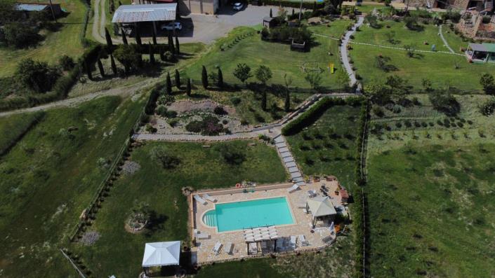 Image No.8-Propriété de pays de 7 chambres à vendre à Montecatini Val di Cecina