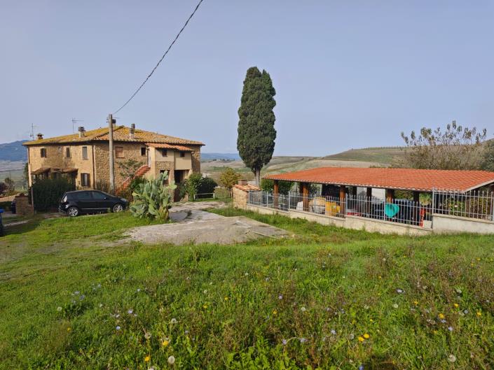 Image No.3-Appartement de 3 chambres à vendre à Volterra