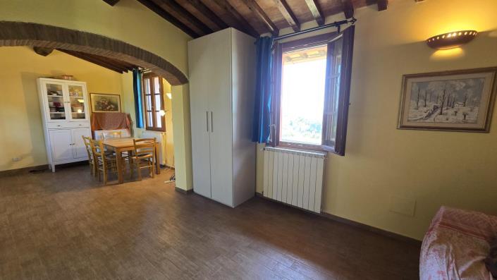 Image No.11-Ferme de 2 chambres à vendre à Palaia