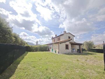 Immagine-WhatsApp-2025-05-19-ore-11-38-44_67fbdd5e