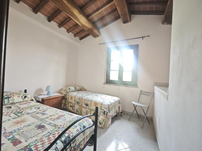 Image No.6-3 Bed Semi-Detached for sale