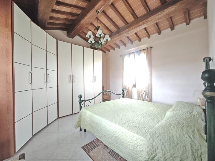 Image No.11-3 Bed Semi-Detached for sale