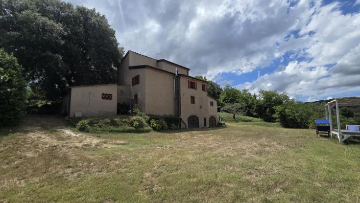 Image No.5-Maison de campagne de 4 chambres à vendre à Lari