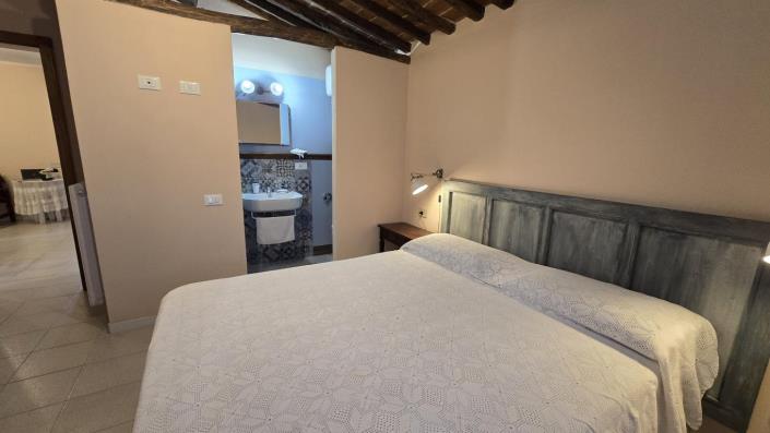 Image No.11-Maison de campagne de 4 chambres à vendre à Lari