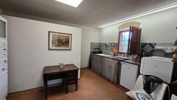 Image No.21-Maison de campagne de 4 chambres à vendre à Lari