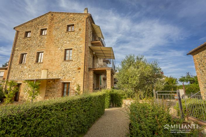 Image No.23-2 Bed Apartment for sale