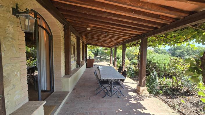 Image No.15-4 Bed Barn for sale