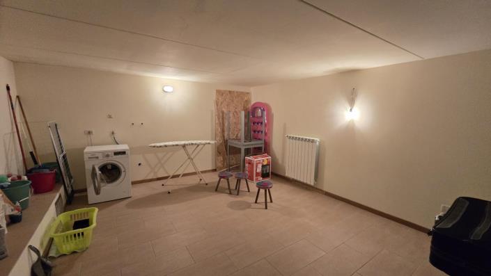 Image No.18-2 Bed Apartment for sale