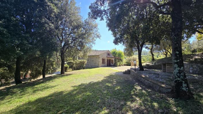 Image No.12-9 Bed Farmhouse for sale