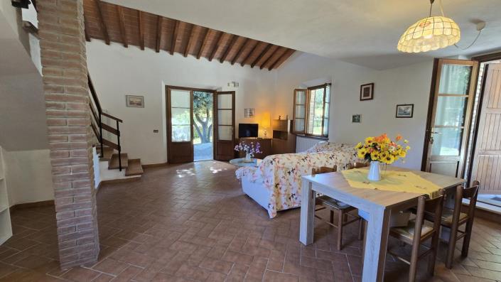 Image No.17-9 Bed Farmhouse for sale