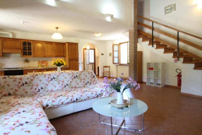 Image No.31-9 Bed Farmhouse for sale