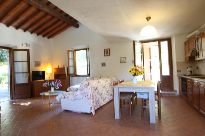 Image No.36-9 Bed Farmhouse for sale