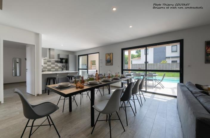 Image No.17-4 Bed Villa / Detached for sale