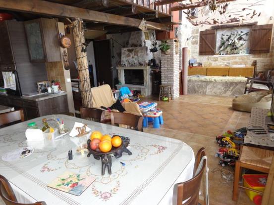 Image No.3-Maison / Villa de 4 chambres à vendre à Sellia