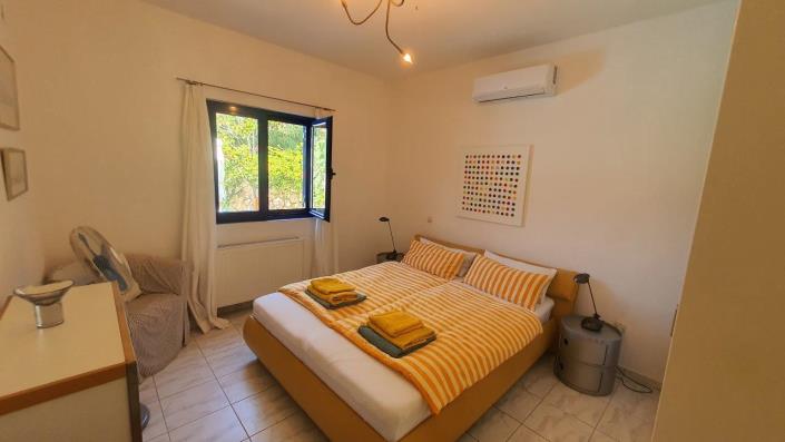 Image No.18-4 Bed Villa / Detached for sale