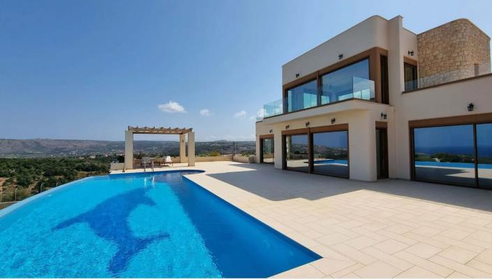 Image No.3-Villa / Détaché de 3 chambres à vendre à Tsivaras