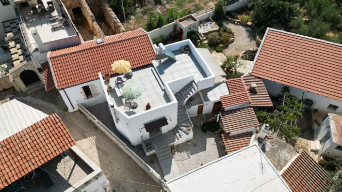 Image No.2-Maison de 2 chambres à vendre à Plaka