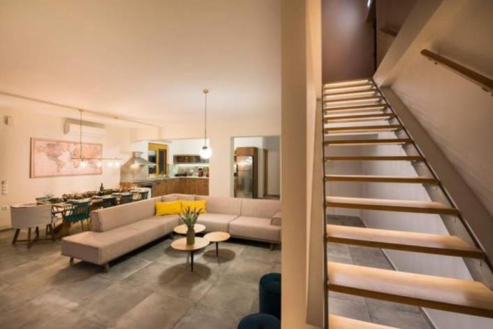 Image No.18-Maison / Villa de 5 chambres à vendre à Gavalohori