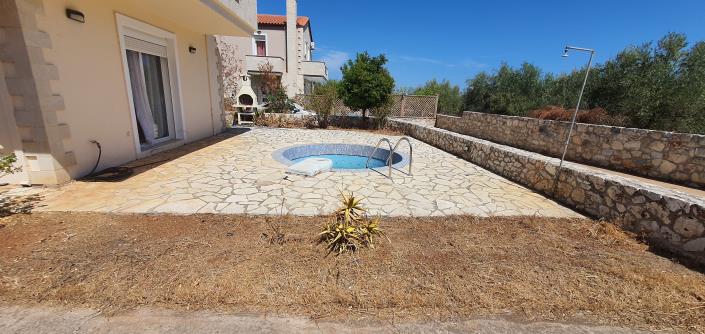 Image No.19-2 Bed Villa / Detached for sale