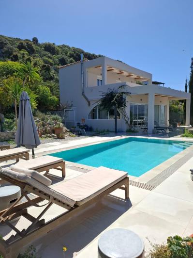 Image No.3-3 Bed Villa for sale