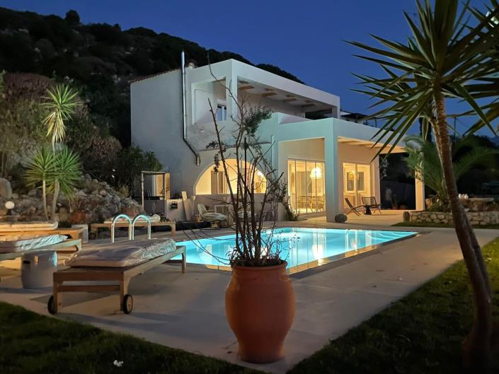 Image No.25-3 Bed Villa for sale