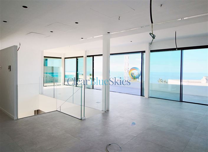 Image No.8-3 Bed Villa for sale