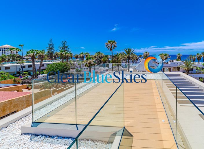 Image No.2-4 Bed Villa for sale