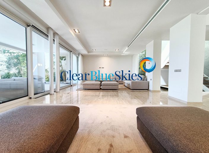 Image No.15-4 Bed Villa for sale