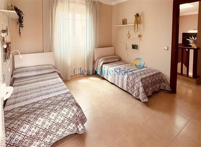 Image No.8-Villa de 4 chambres à vendre à Los Cristianos