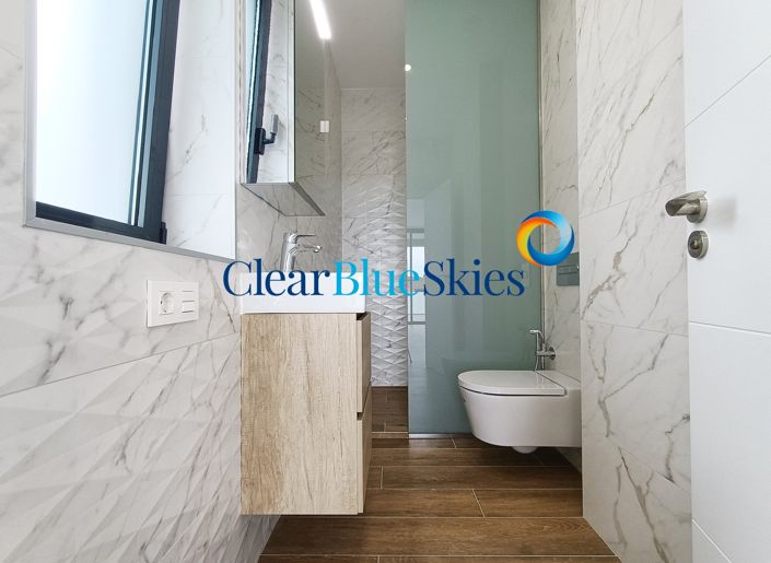 Image No.10-4 Bed Villa for sale