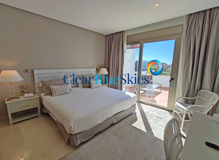 Image No.23-3 Bed Penthouse for sale