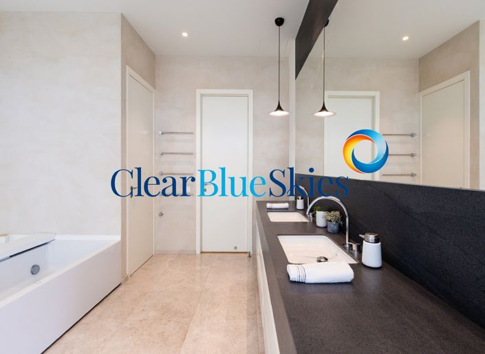 Image No.19-6 Bed Villa for sale