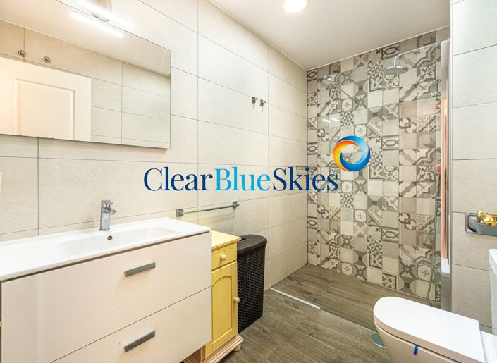 Image No.8-3 Bed Apartment for sale