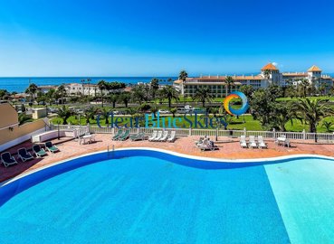 1 - Playa del Duque, House