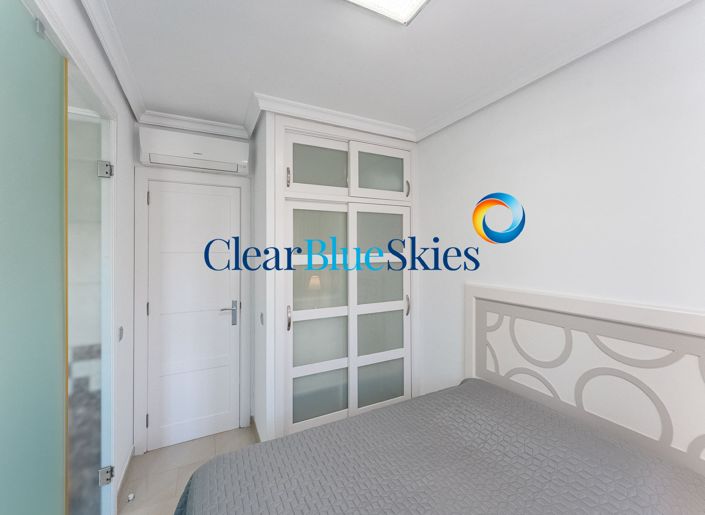 Image No.18-3 Bed Townhouse for sale