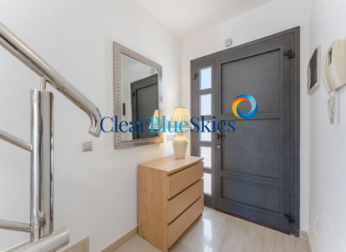 Image No.8-3 Bed Townhouse for sale