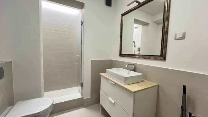 Image No.17-1 Bed Apartment for sale