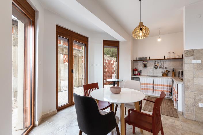 Image No.5-Maison de 4 chambres à vendre à Budva